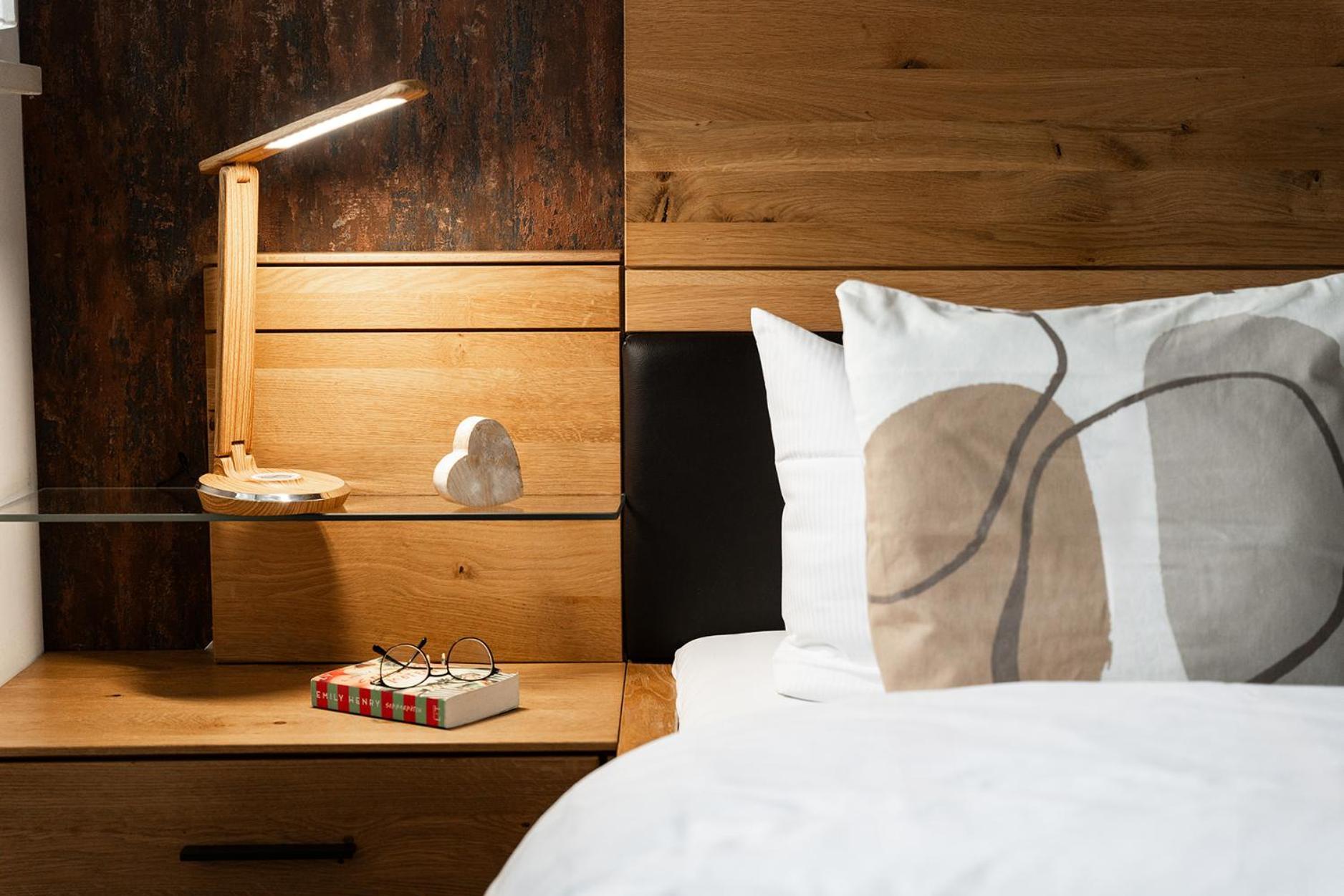Hotel Vier Jahreszeiten An Der Therme & Kliniken Bad Krozingen Naehe Freiburg & Schwarzwald Ideal Fuer Wellness Kur & Business Ausfluege 24H Check In- Wlan & Parken Gratis Esterno foto