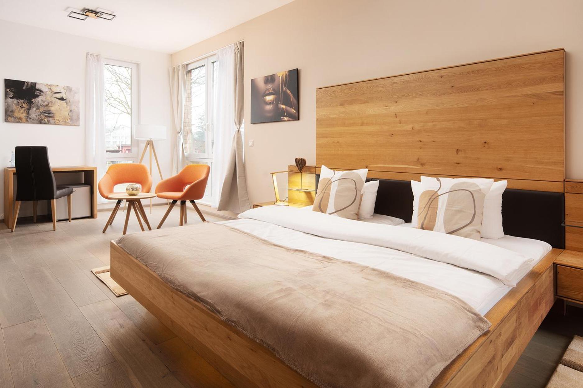 Hotel Vier Jahreszeiten An Der Therme & Kliniken Bad Krozingen Naehe Freiburg & Schwarzwald Ideal Fuer Wellness Kur & Business Ausfluege 24H Check In- Wlan & Parken Gratis Esterno foto