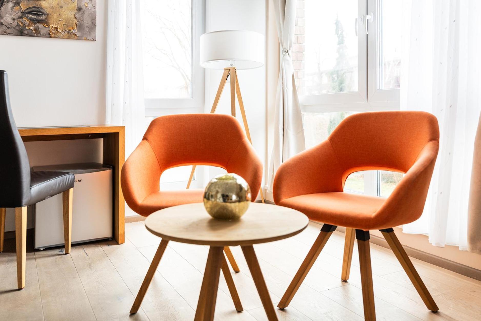 Hotel Vier Jahreszeiten An Der Therme & Kliniken Bad Krozingen Naehe Freiburg & Schwarzwald Ideal Fuer Wellness Kur & Business Ausfluege 24H Check In- Wlan & Parken Gratis Esterno foto