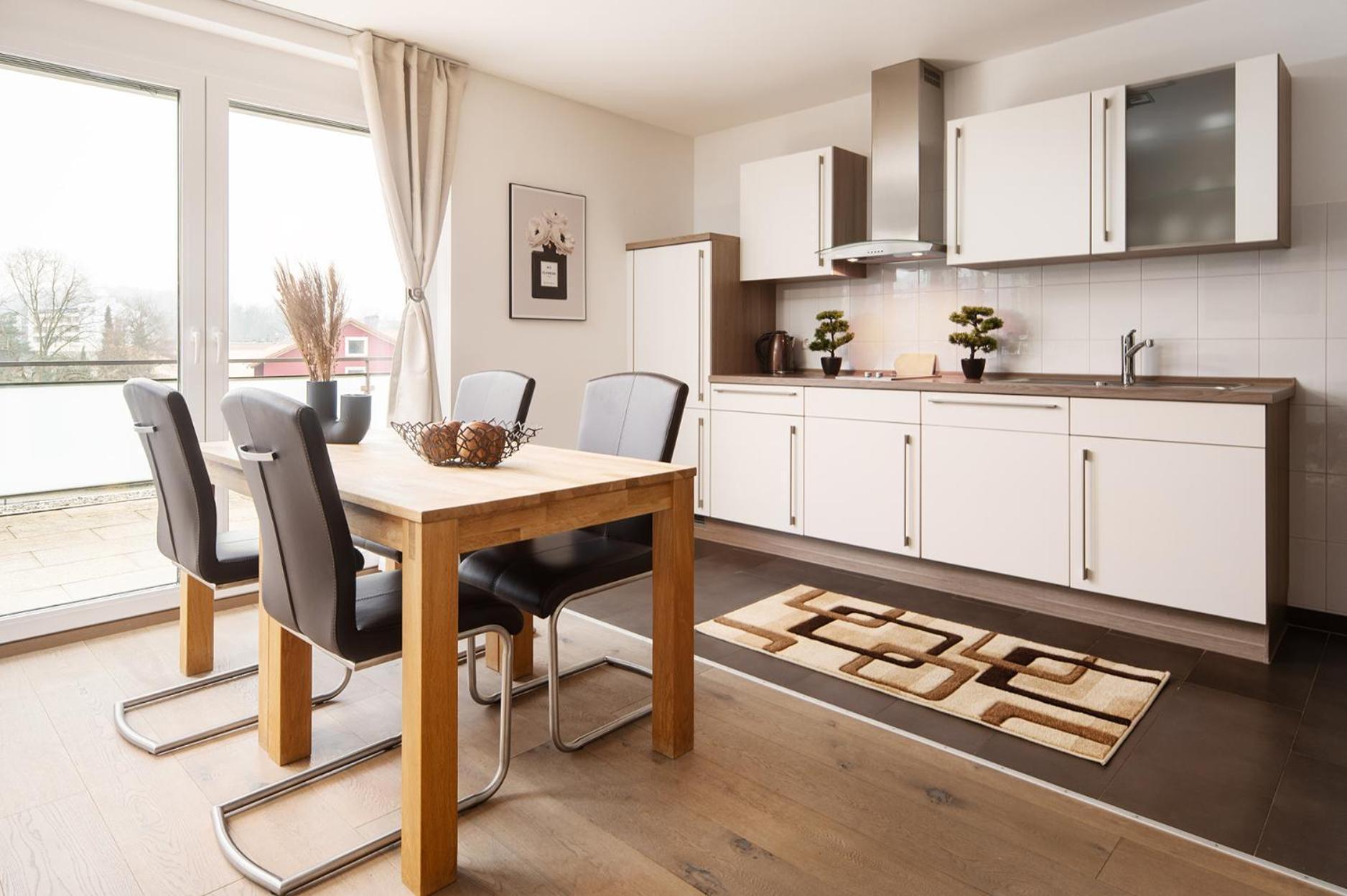 Hotel Vier Jahreszeiten An Der Therme & Kliniken Bad Krozingen Naehe Freiburg & Schwarzwald Ideal Fuer Wellness Kur & Business Ausfluege 24H Check In- Wlan & Parken Gratis Esterno foto