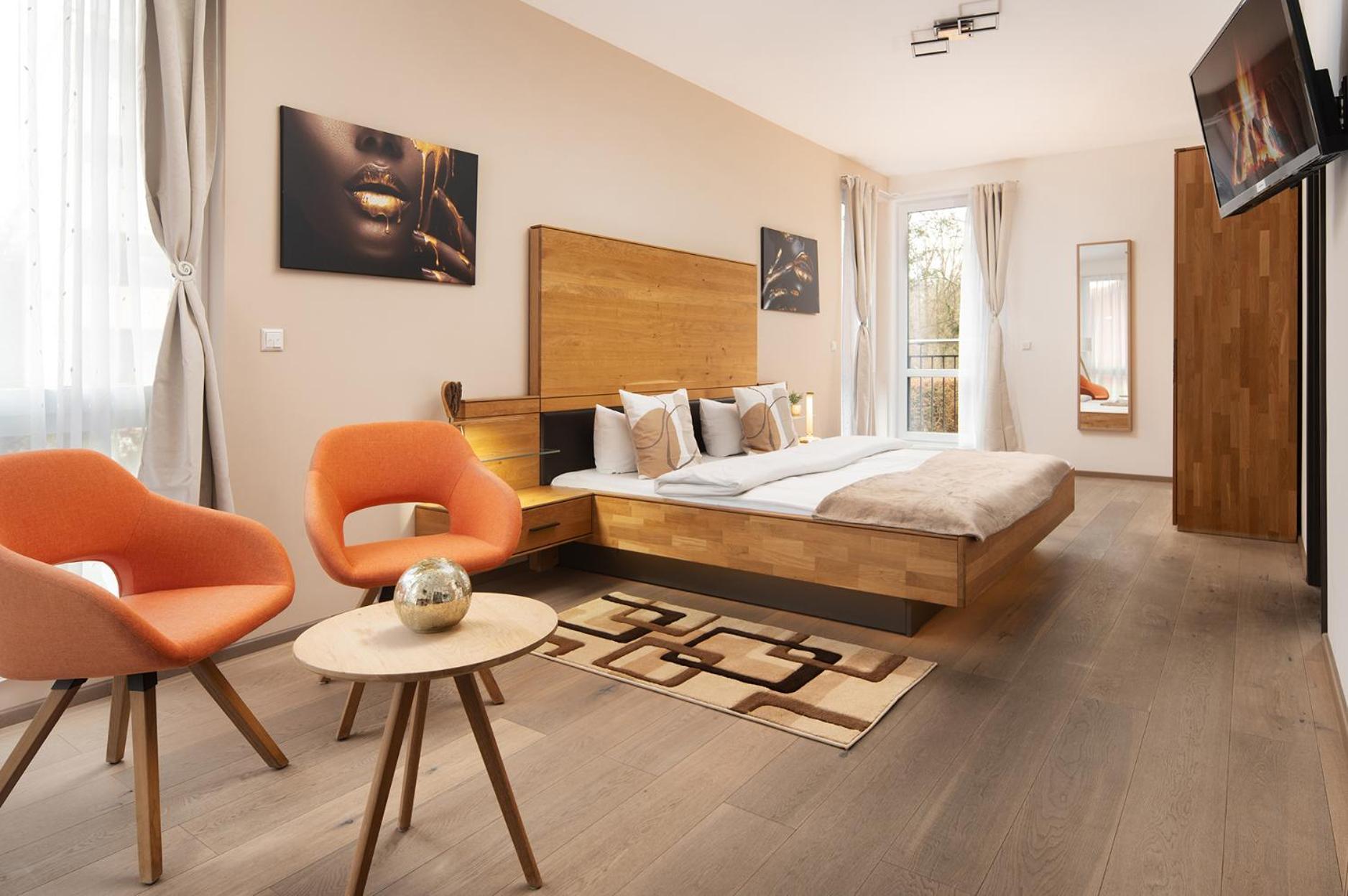 Hotel Vier Jahreszeiten An Der Therme & Kliniken Bad Krozingen Naehe Freiburg & Schwarzwald Ideal Fuer Wellness Kur & Business Ausfluege 24H Check In- Wlan & Parken Gratis Esterno foto